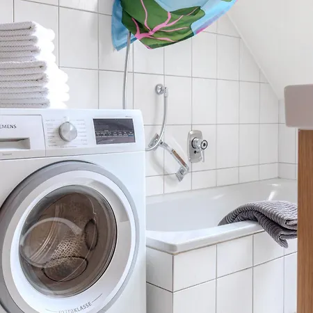 شقة Aestay - Boxspring Auch Als Einzelbetten, Voll Ausgestattete Kueche, Eco-friendly, Radfahren & Wandern, Inkl Xl Parkplatz